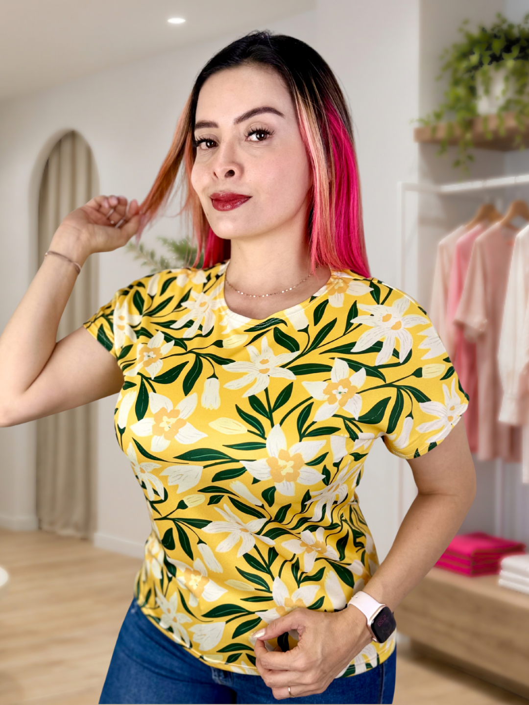 Camiseta estampada para mujer lirios